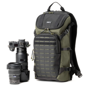 DarkLight 14L (Montane Green)