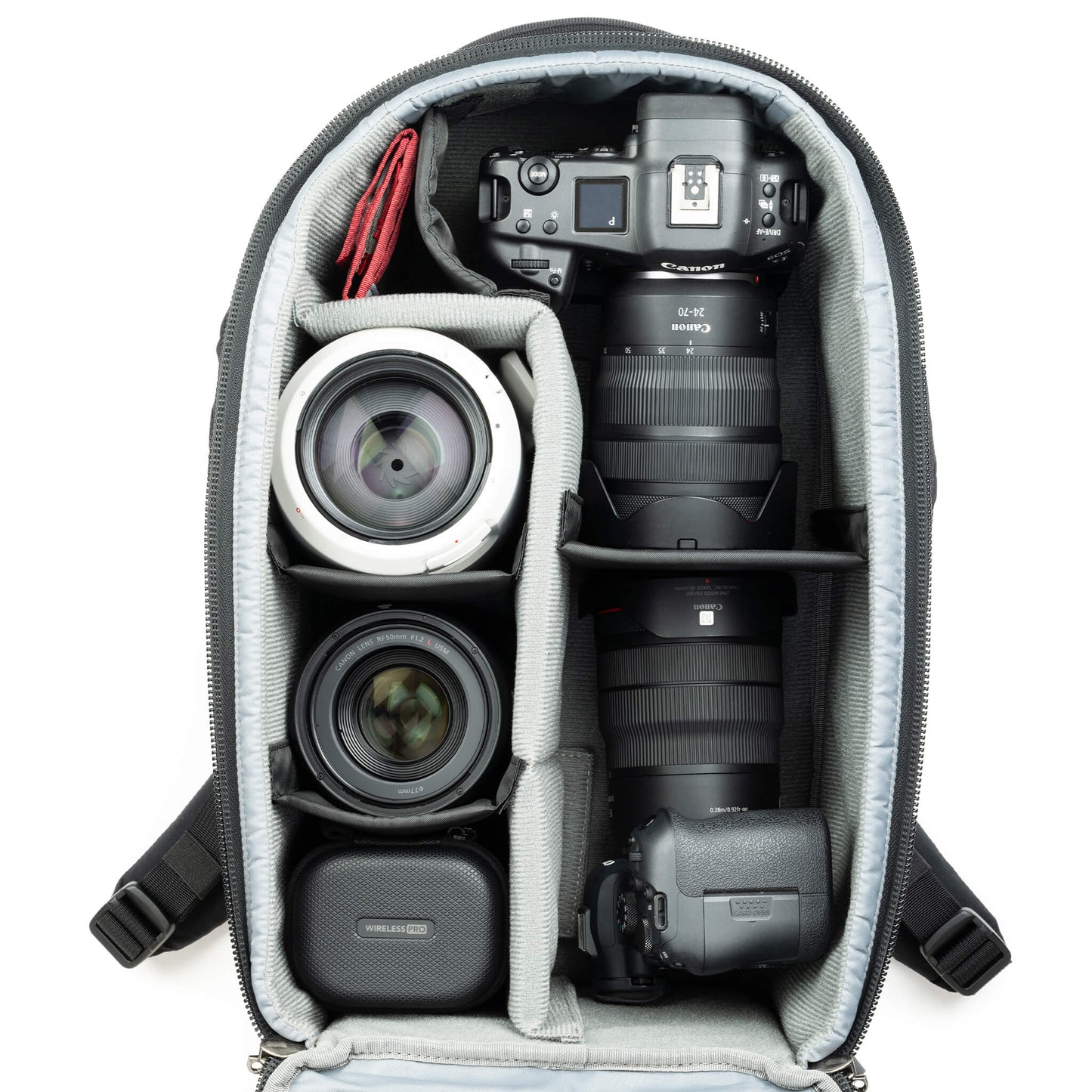 
                  
                    Fits two gripped camera bodies with lenses attached and an additional 3-5 standard zoom lenses or a 400mm f/2.8
                  
                