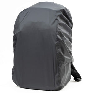 Seam-sealed rain cover included