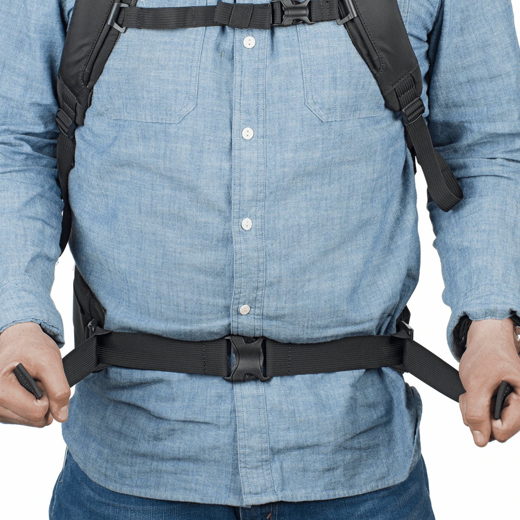 Quick-fit waist belt adjustment for rapid and convenient fitting