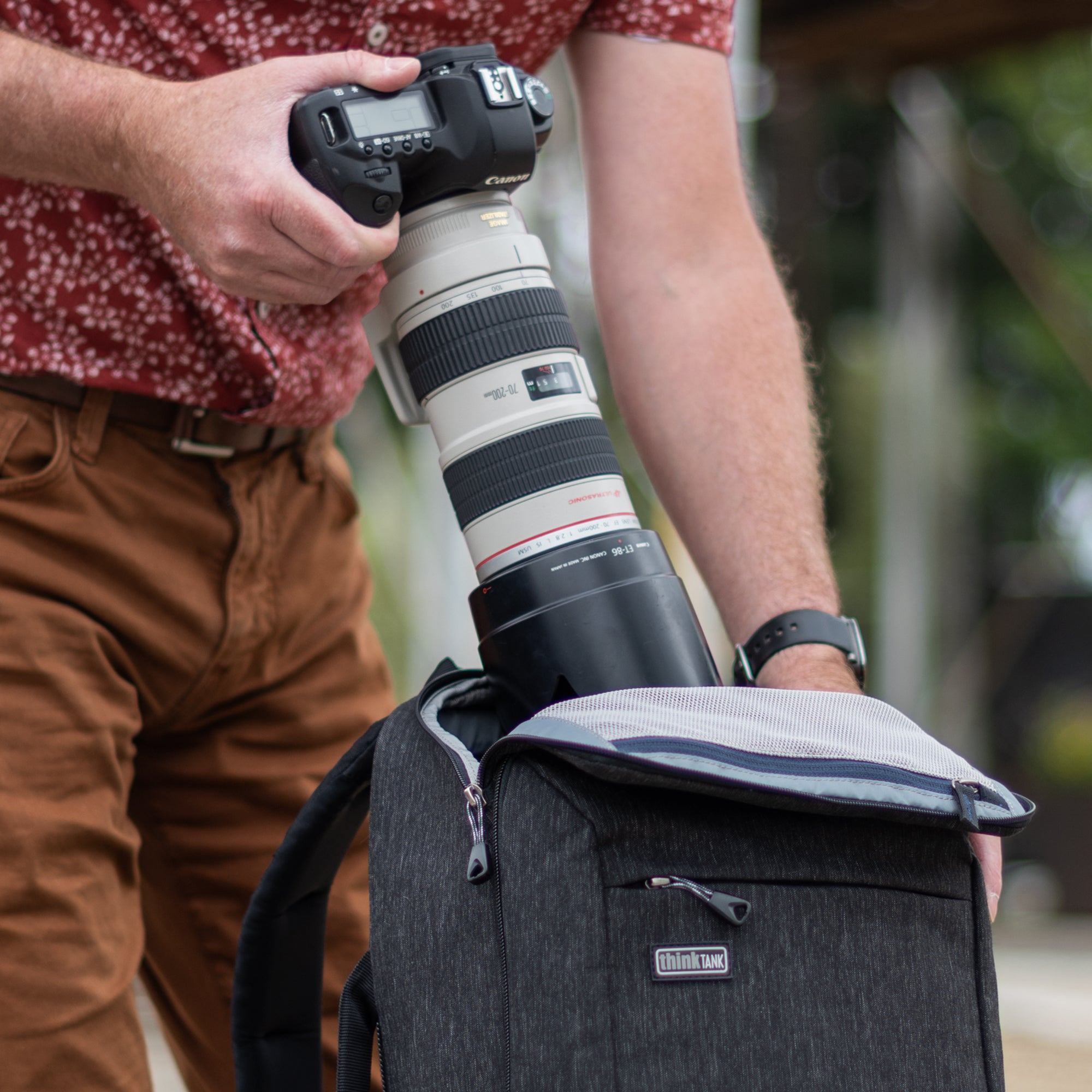 BackStory 15 Camera Backpack - Top panel and rear panel access to gear – Think  Tank Photo