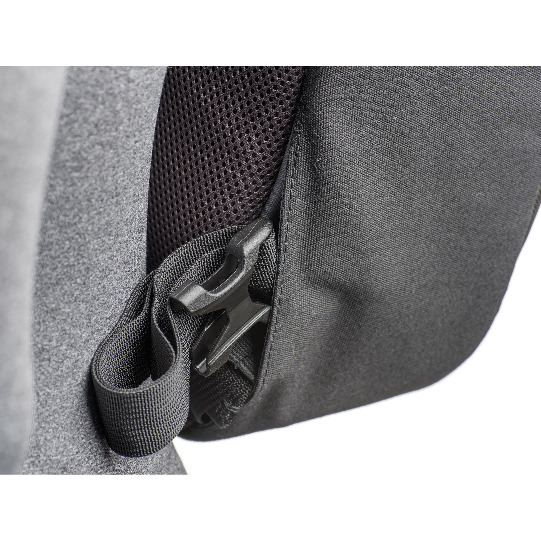 AirStrap: Your Instant Weight-Reducing Bag Shoulder Straps by AirStrap —  Kickstarter