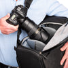 Access a 70–200mm f/2.8 attached without taking off your bag